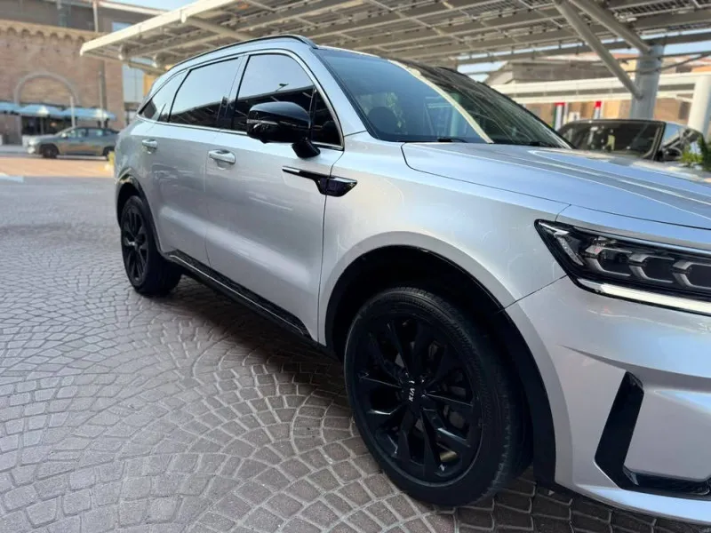 2021 Kia Sorento in Dubai