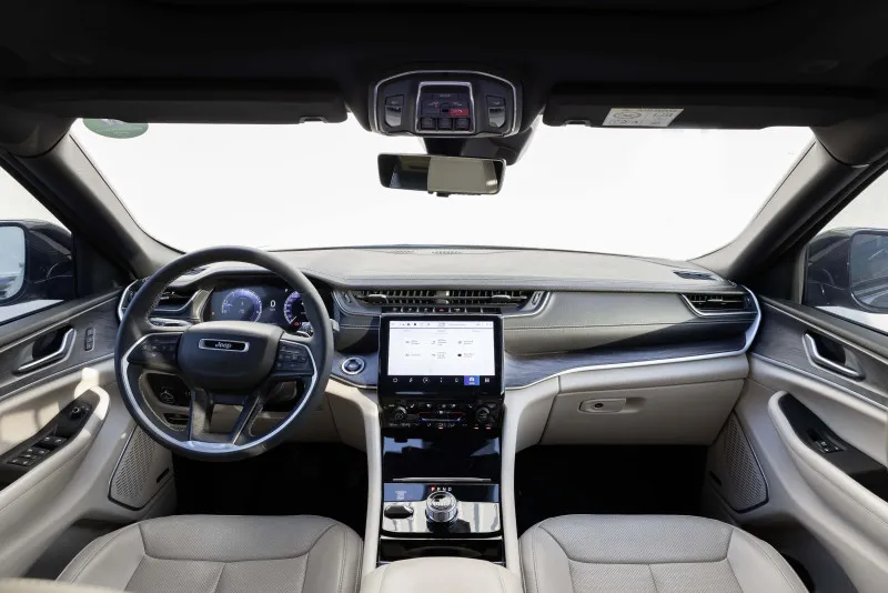 2023 Jeep Cherokee in Dubai