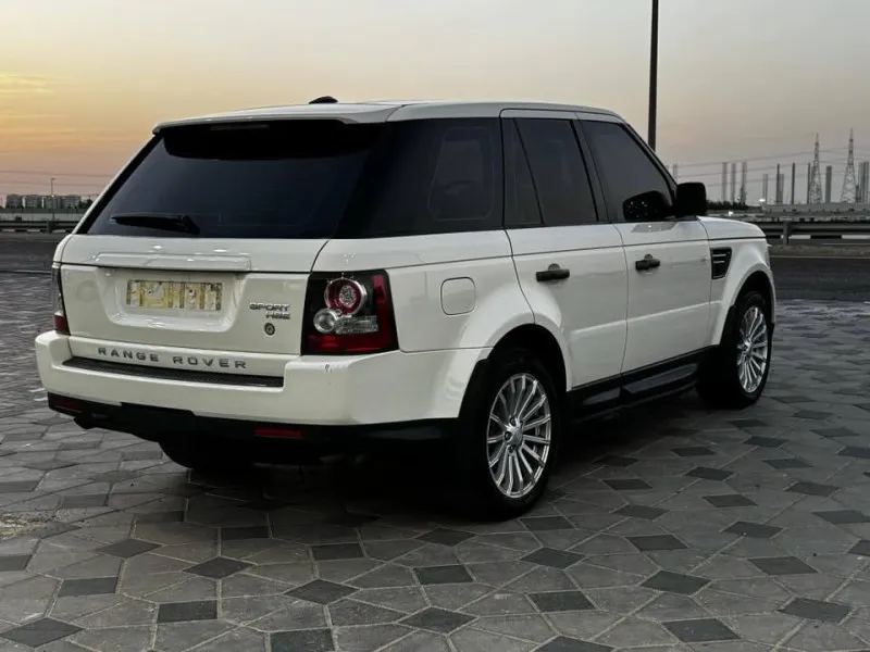 2010 Land Rover Range Rover Sport in Dubai