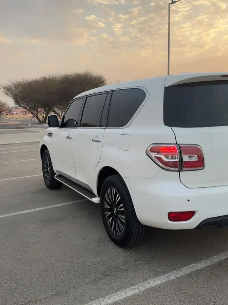 2013 Nissan Patrol in Dubai