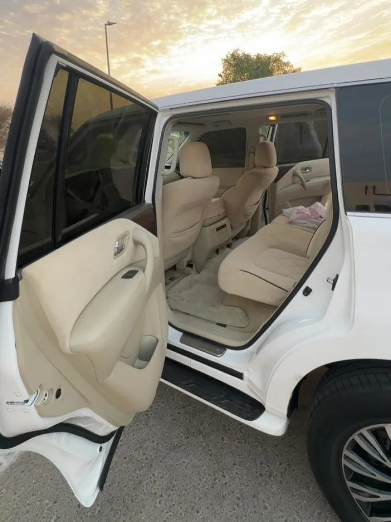 2013 Nissan Patrol in Dubai