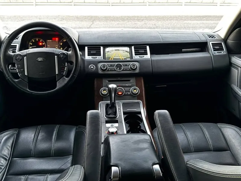 2010 Land Rover Range Rover Sport in Dubai