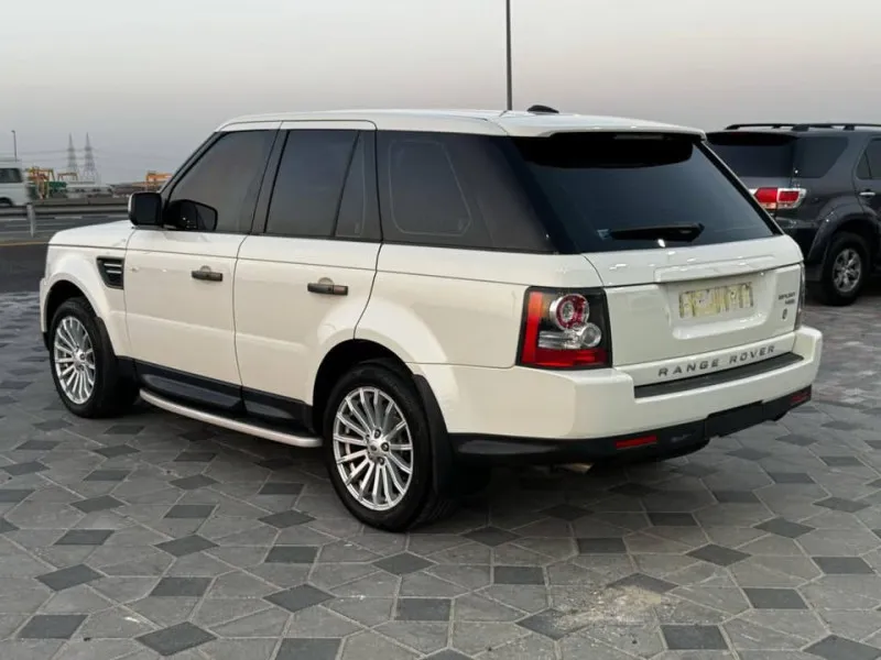 2010 Land Rover Range Rover Sport in Dubai