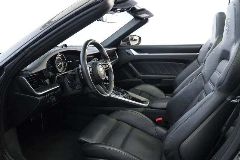 2021 بورش 911 كاريرا in Dubai