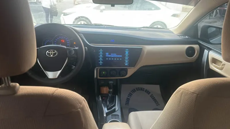 2018 تويوتا كورولا in Dubai