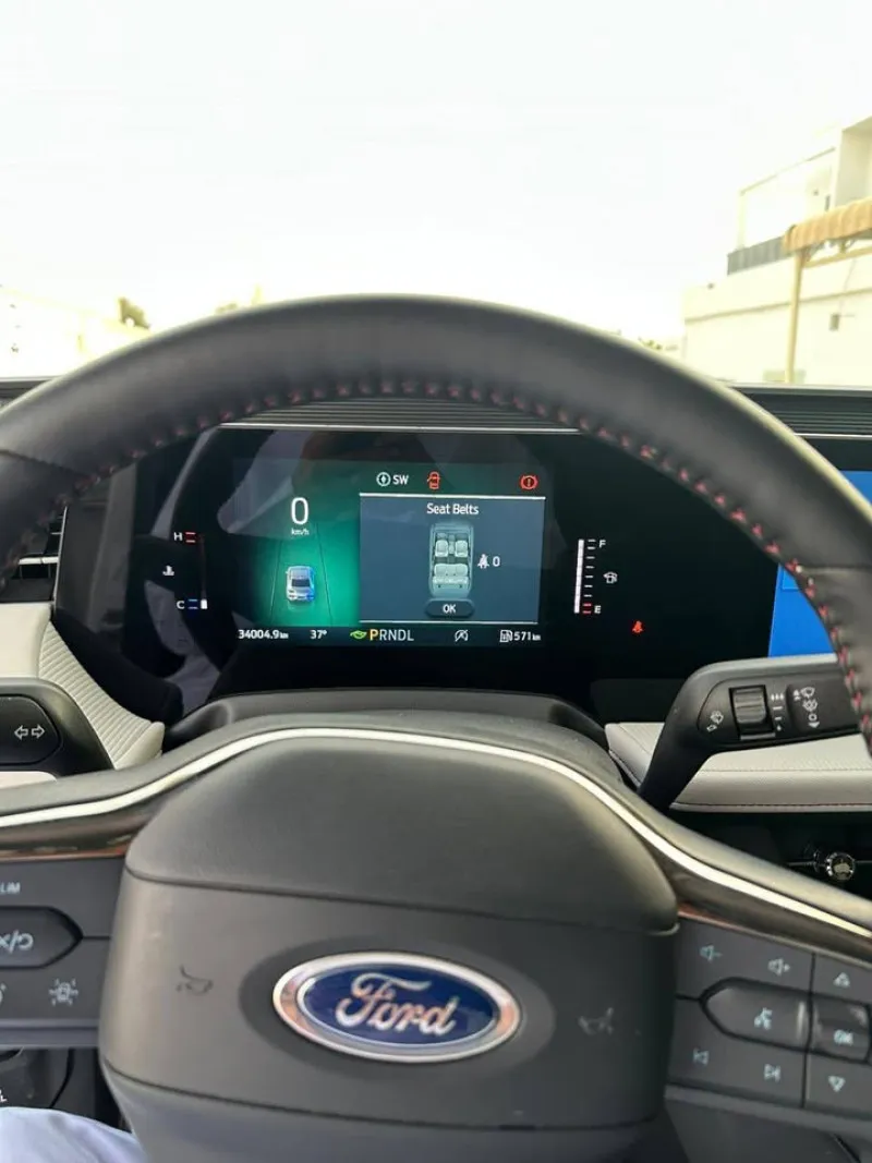 2023 Ford Taurus in Dubai