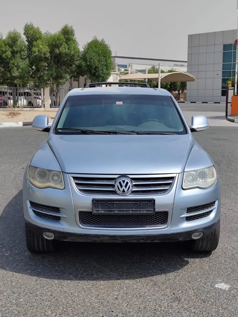 2007 Volkswagen Touareg in Dubai