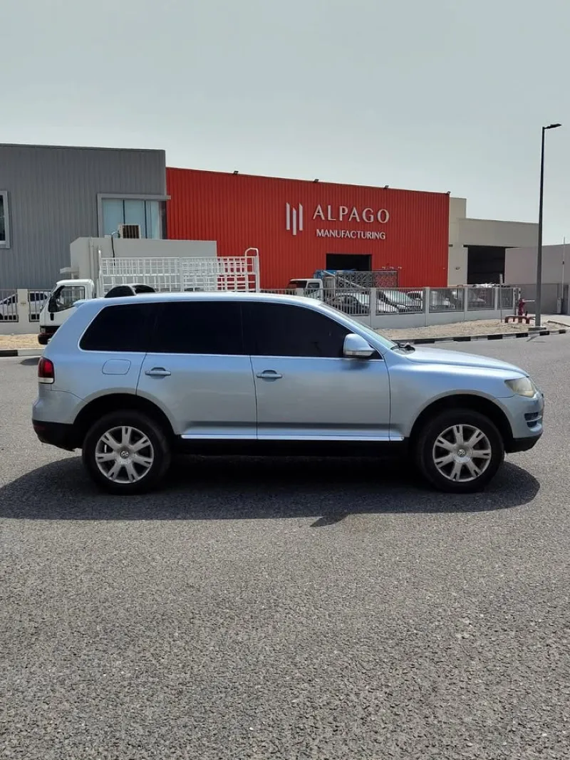 2007 Volkswagen Touareg in Dubai