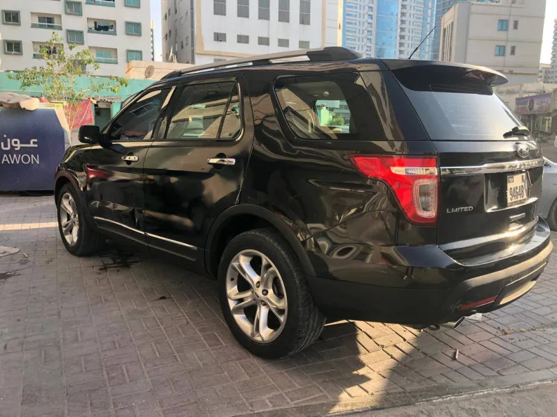 2013 Ford Explorer in Dubai