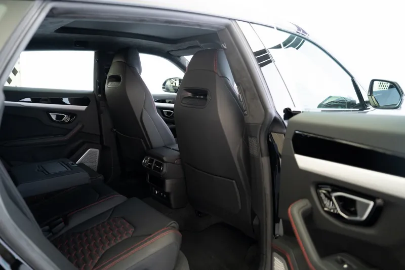 2022 Lamborghini URUS in Dubai