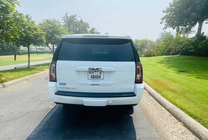 2019 GMC Yukon in Dubai