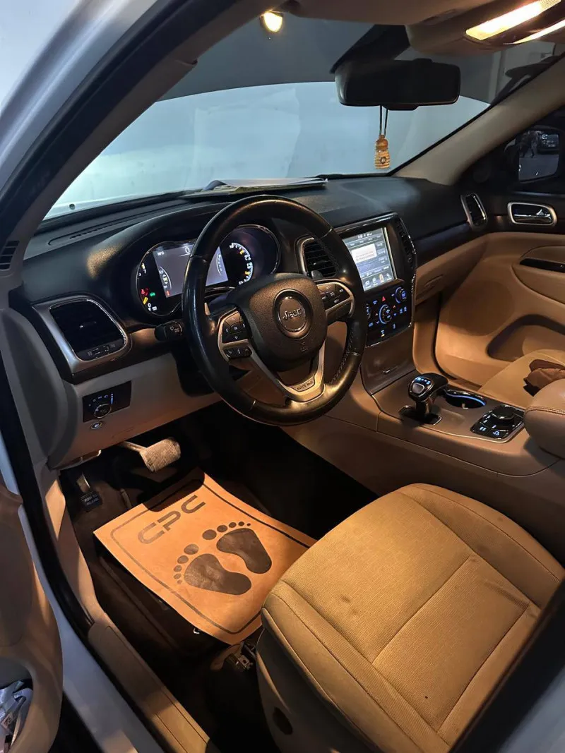 2014 Jeep Cherokee in Dubai
