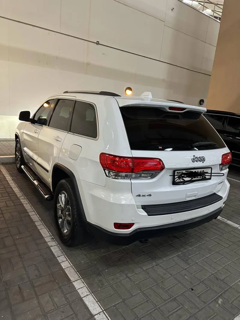 2014 Jeep Cherokee in Dubai