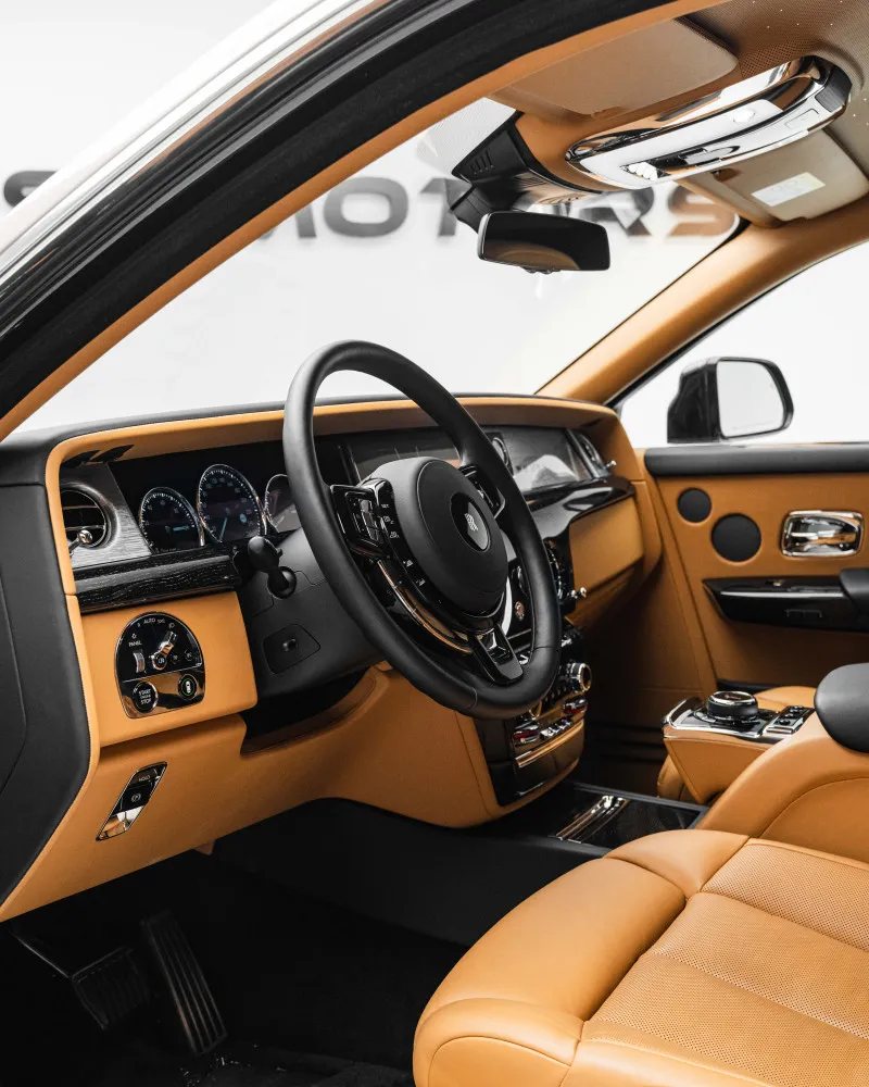 2024 Rolls Royce Phantom in Dubai
