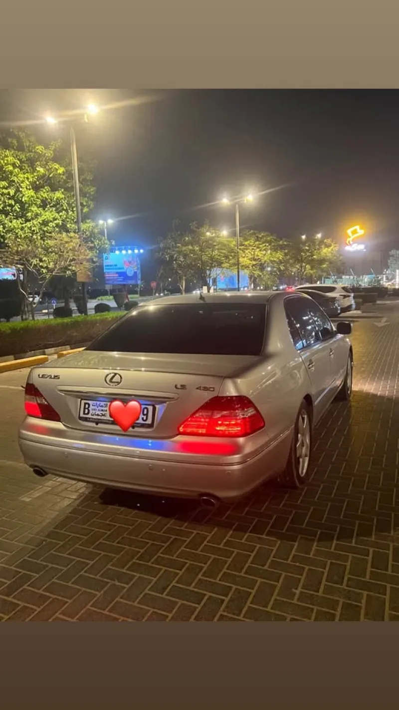 2005 لكزس آل آس ٤٣٠ in Dubai