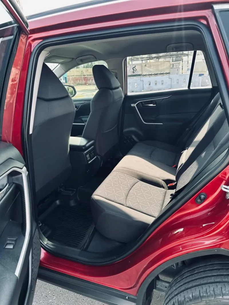 2021 Toyota Rav4 in Dubai