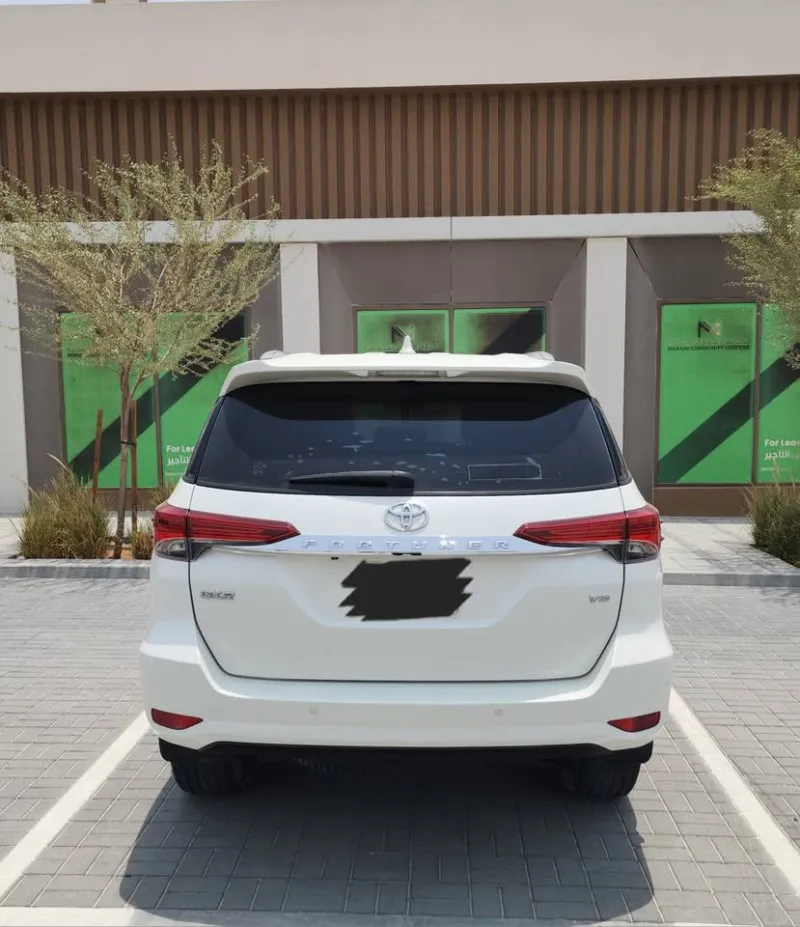 2017 Toyota Fortuner in Dubai