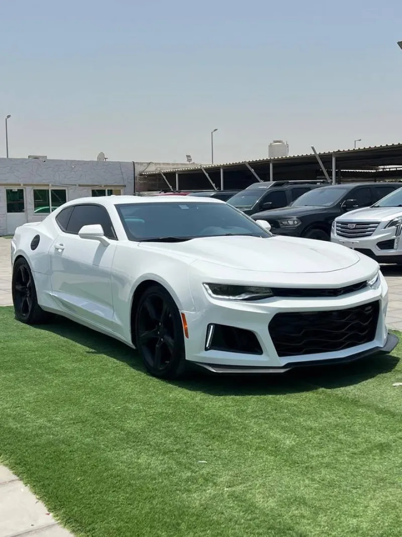 2018 شيفروليه كامارو in Dubai