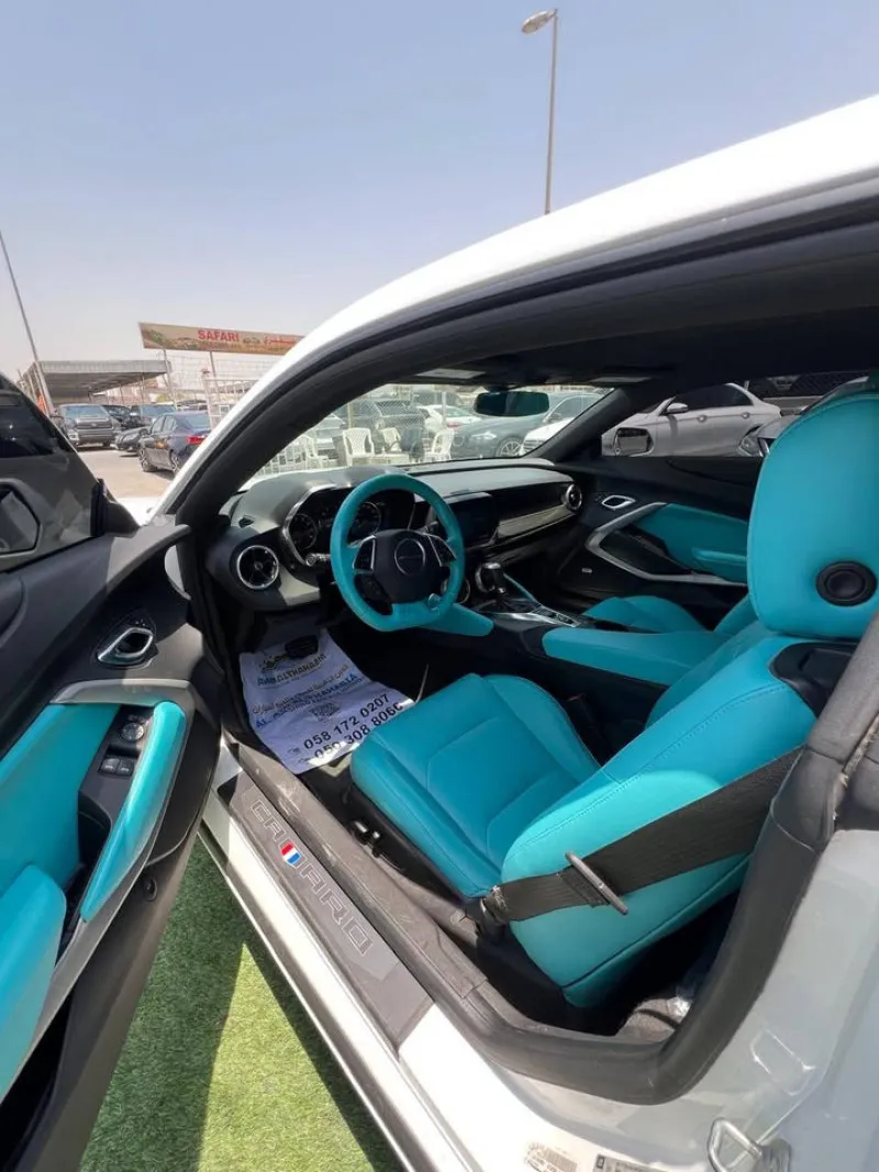 2018 شيفروليه كامارو in Dubai