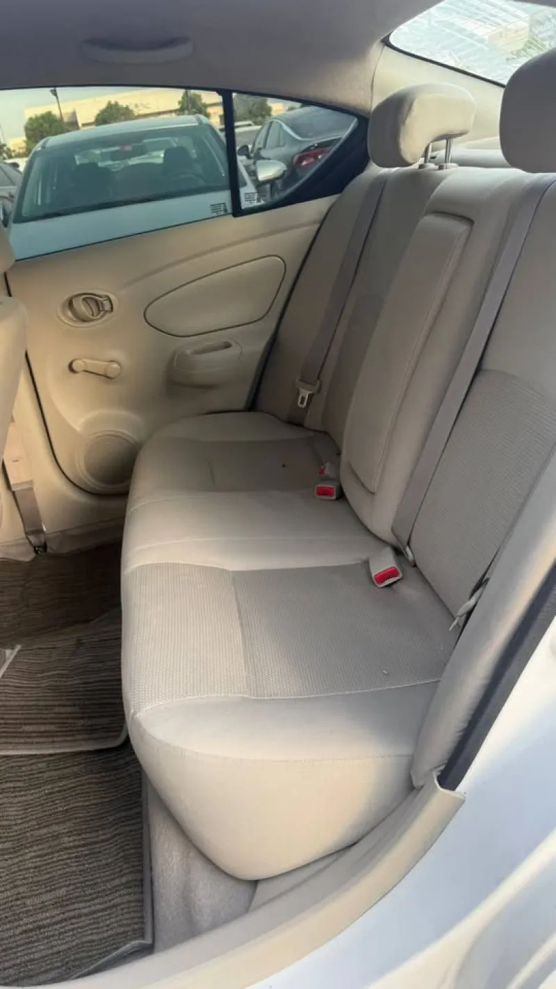 2019 نيسان صني in Dubai