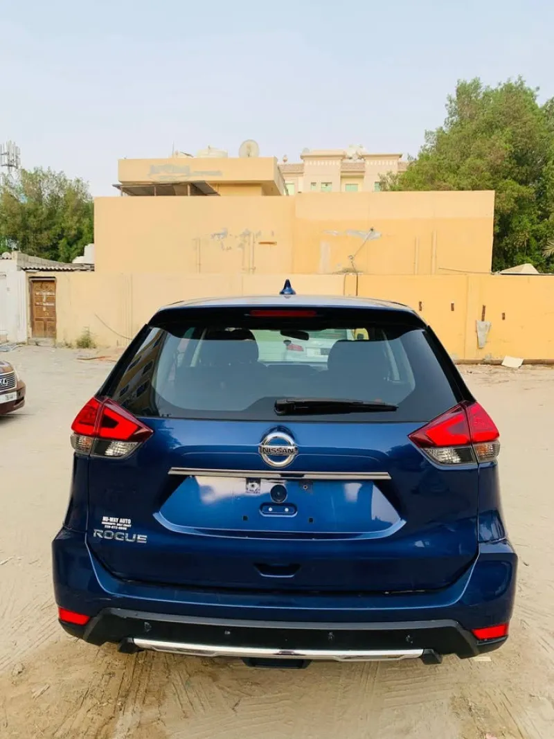 2017 Nissan Rogue in Dubai