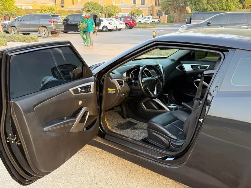 2014 Hyundai Veloster in Dubai