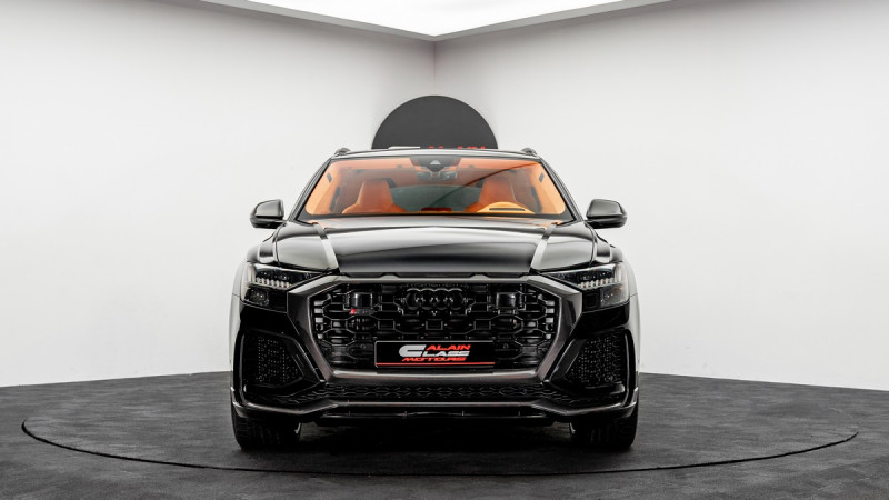 2021 Audi RSQ8 in dubai
