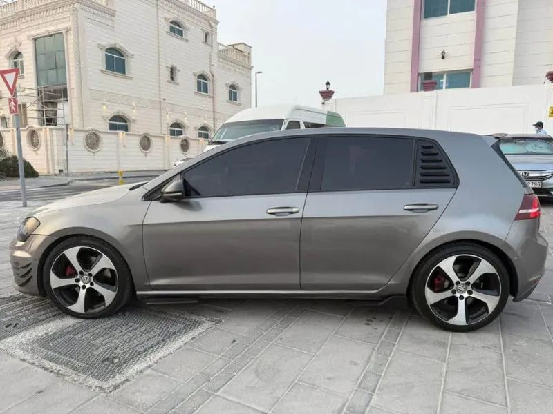 2015 Volkswagen Golf in Dubai
