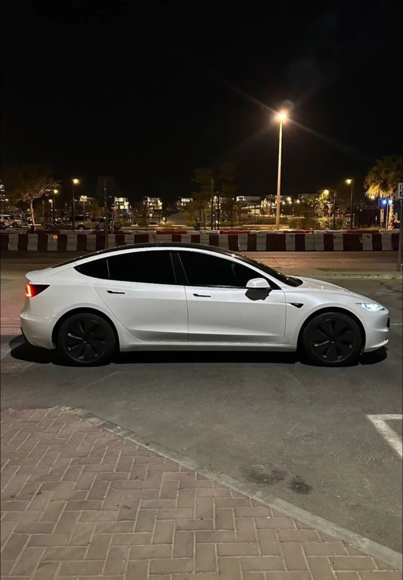 2024 تسلا موديل 3 in Dubai