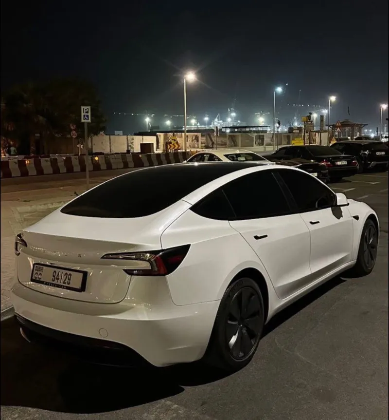2024 تسلا موديل 3 in Dubai