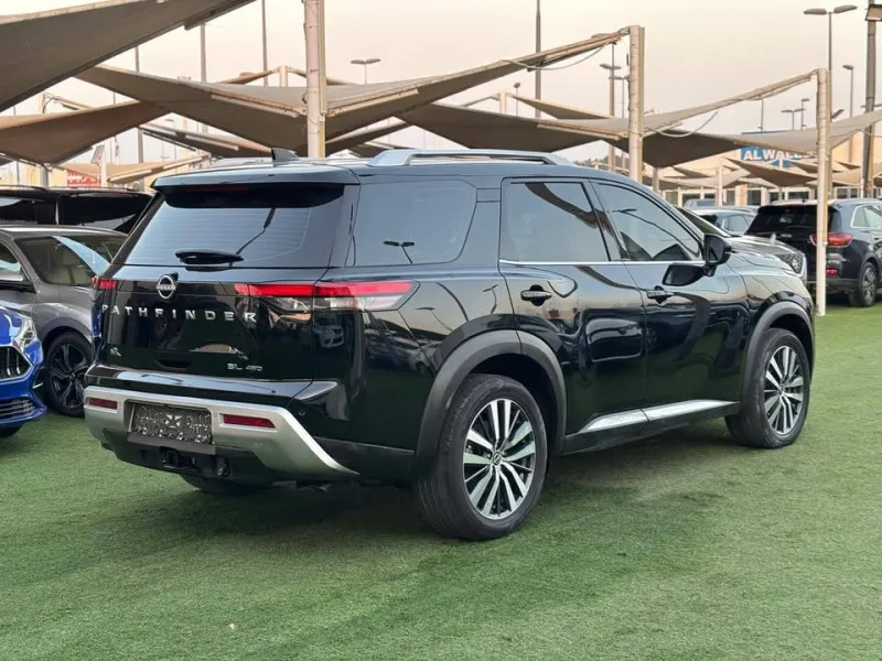 2022 نيسان باثفايندر in Dubai