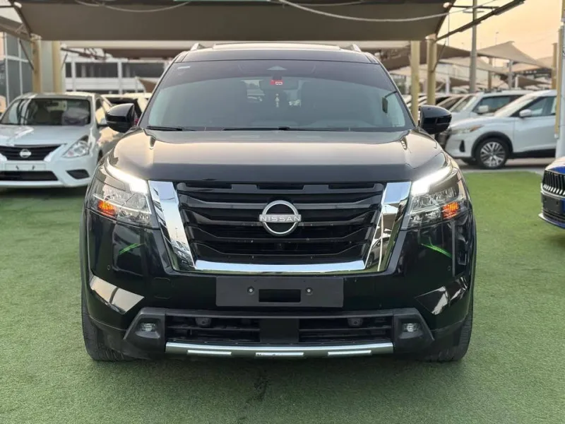 2022 نيسان باثفايندر in Dubai