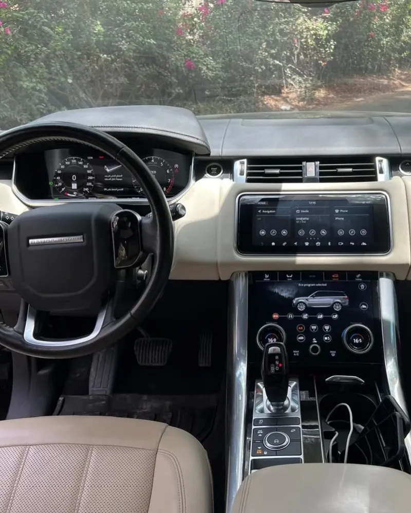 2020 Land Rover Range Rover in Dubai
