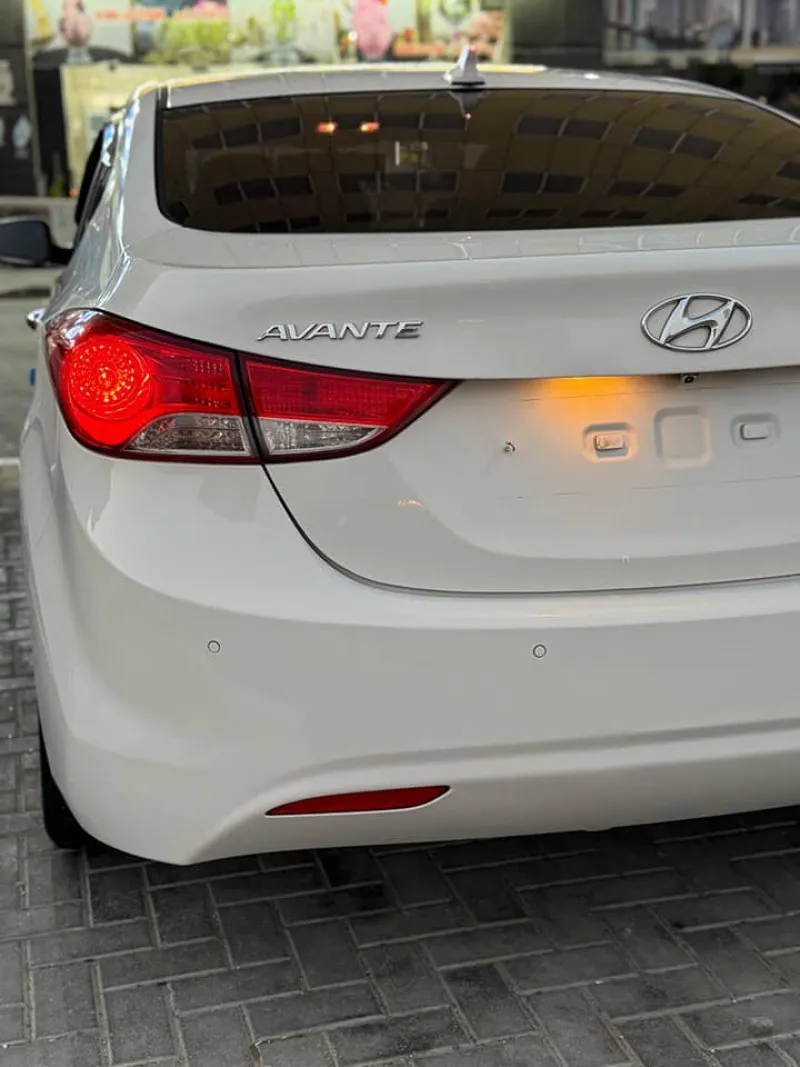2012 Hyundai Avante in Dubai