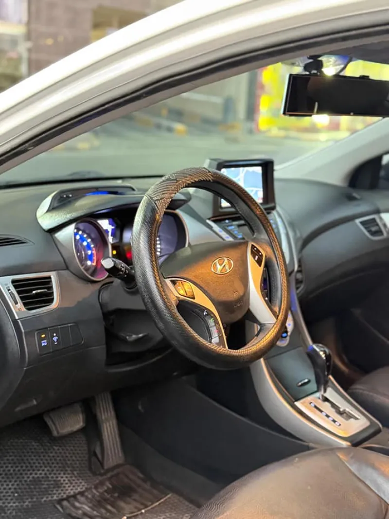 2012 Hyundai Avante in Dubai