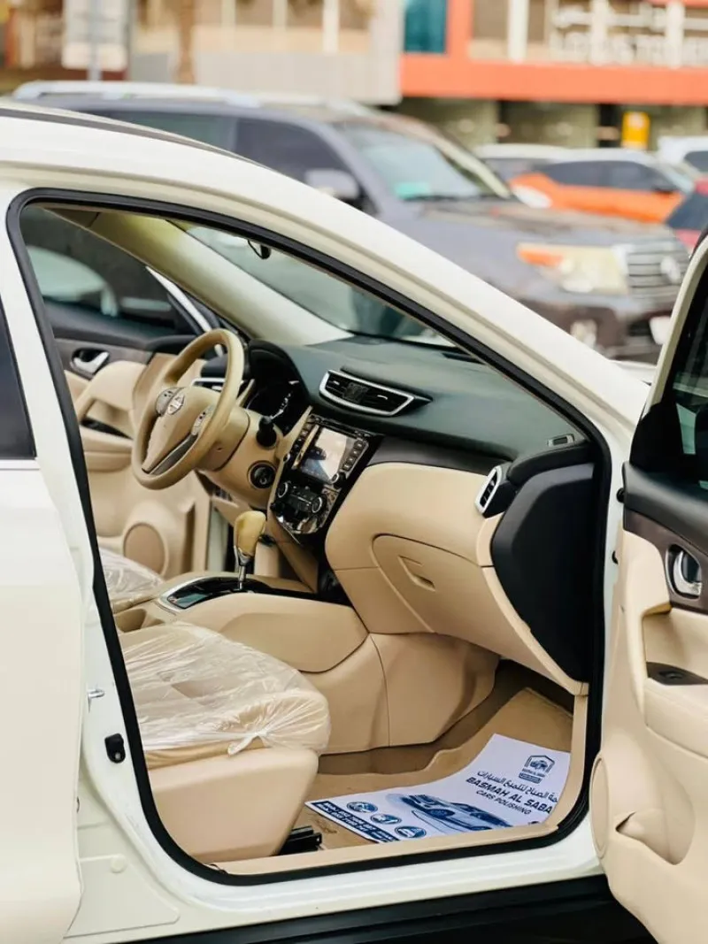 2015 Nissan XTrail in Dubai