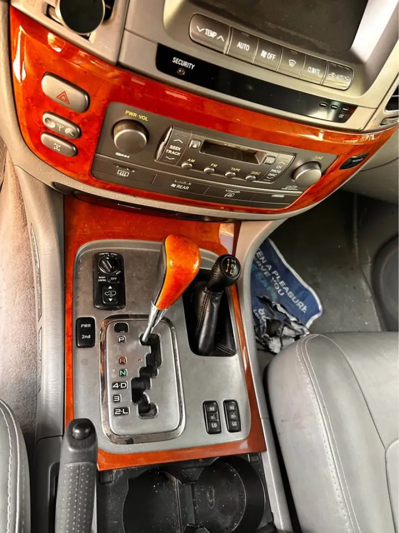 2004 Lexus LX 470 in Dubai