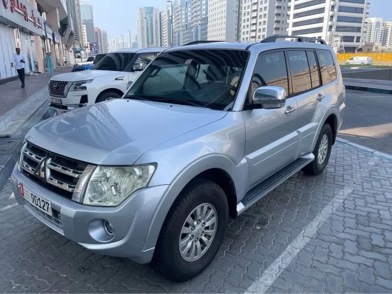 2012 Mitsubishi Pajero in Dubai