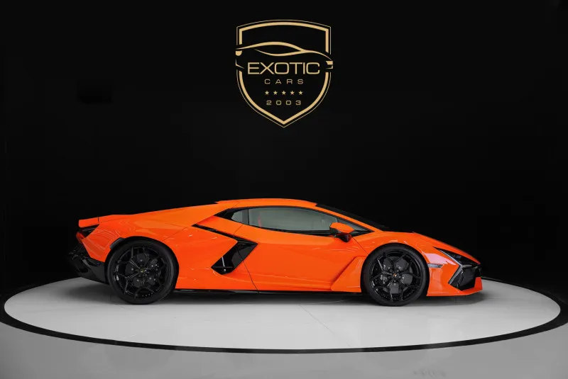2024 Lamborghini Revuelto in Dubai