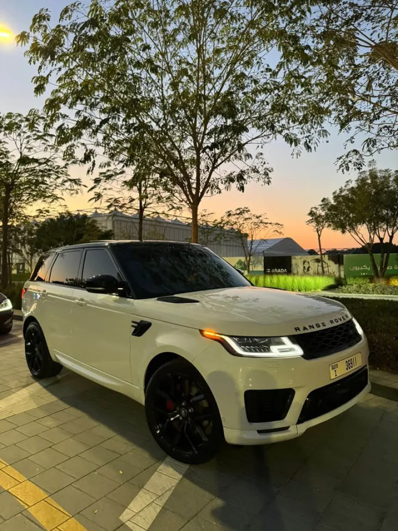 2018 Land Rover Range Rover Sport in Dubai