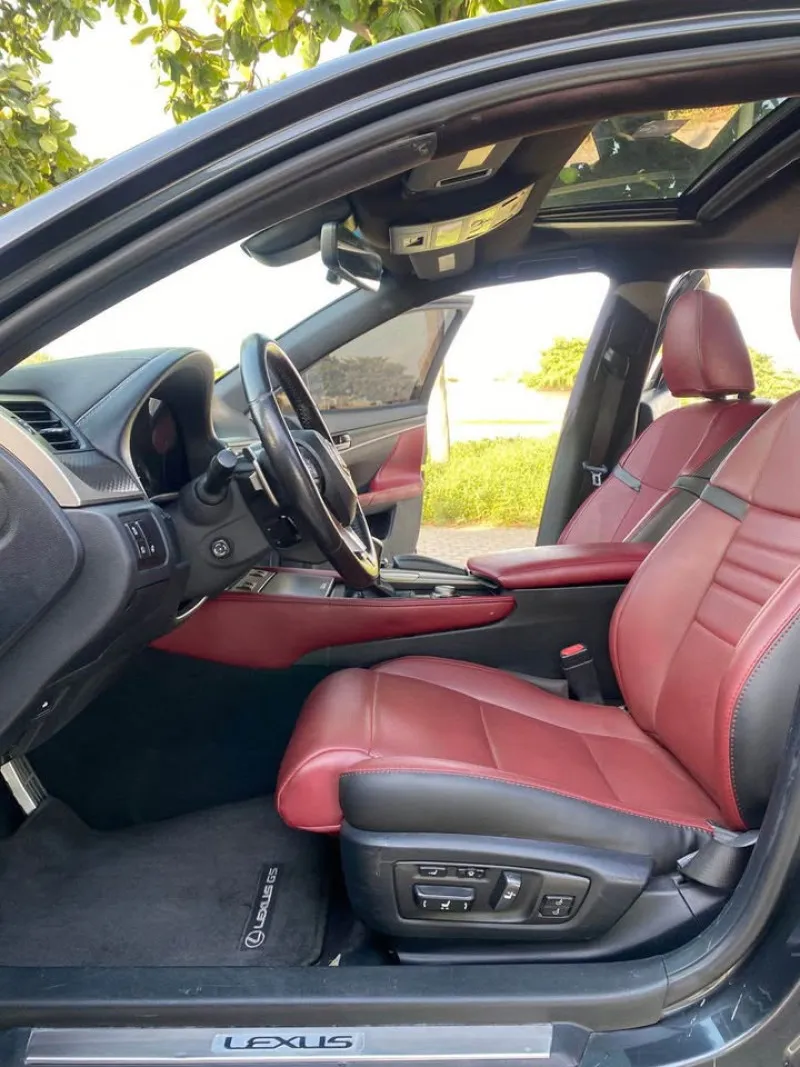 2018 Lexus GS in Dubai