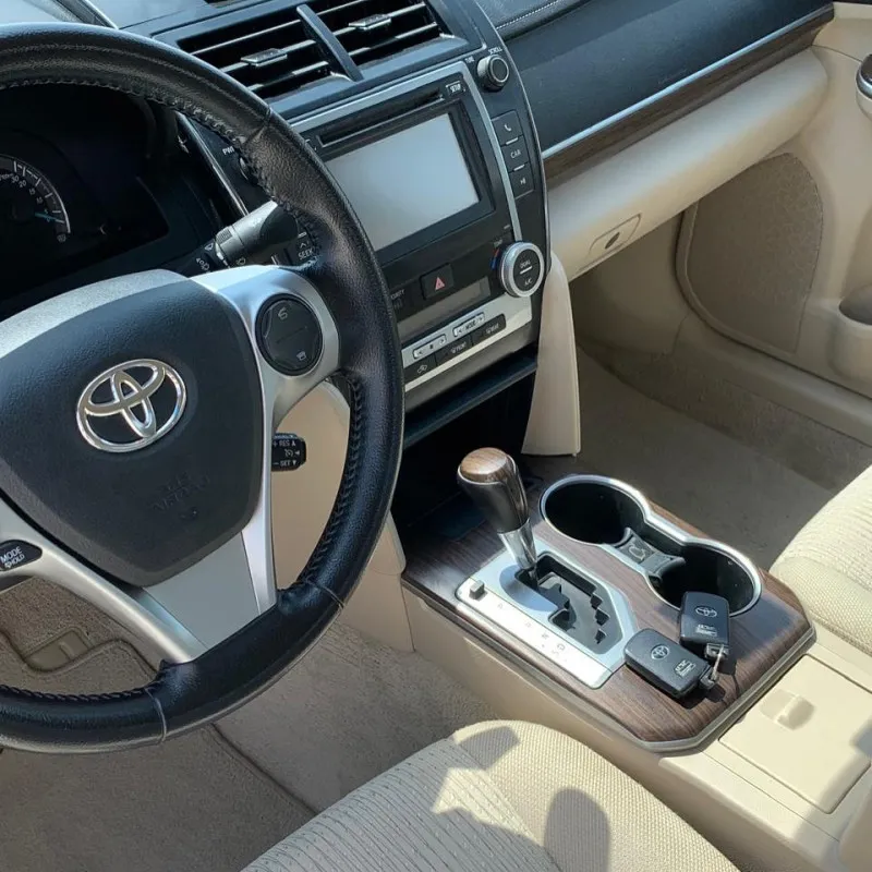2015 Toyota Camry in Dubai
