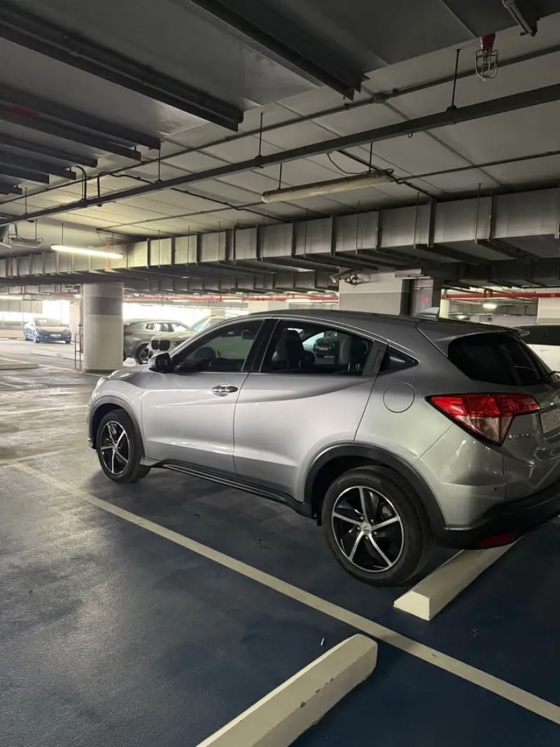 2021 Honda HR-V in Dubai