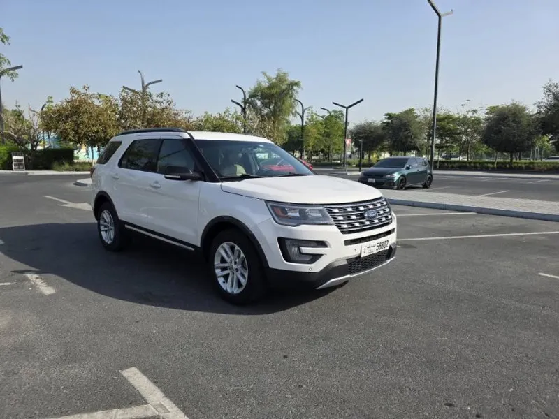 2017 Ford Explorer in Dubai