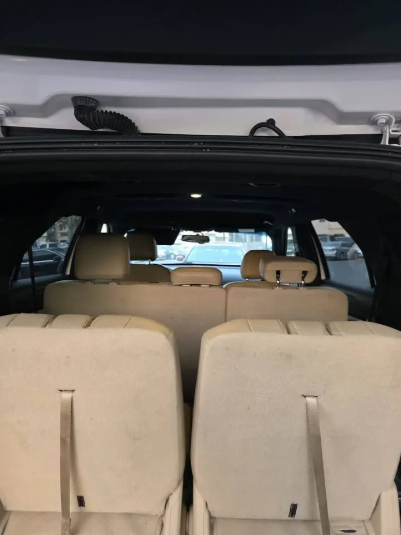 2017 Ford Explorer in Dubai