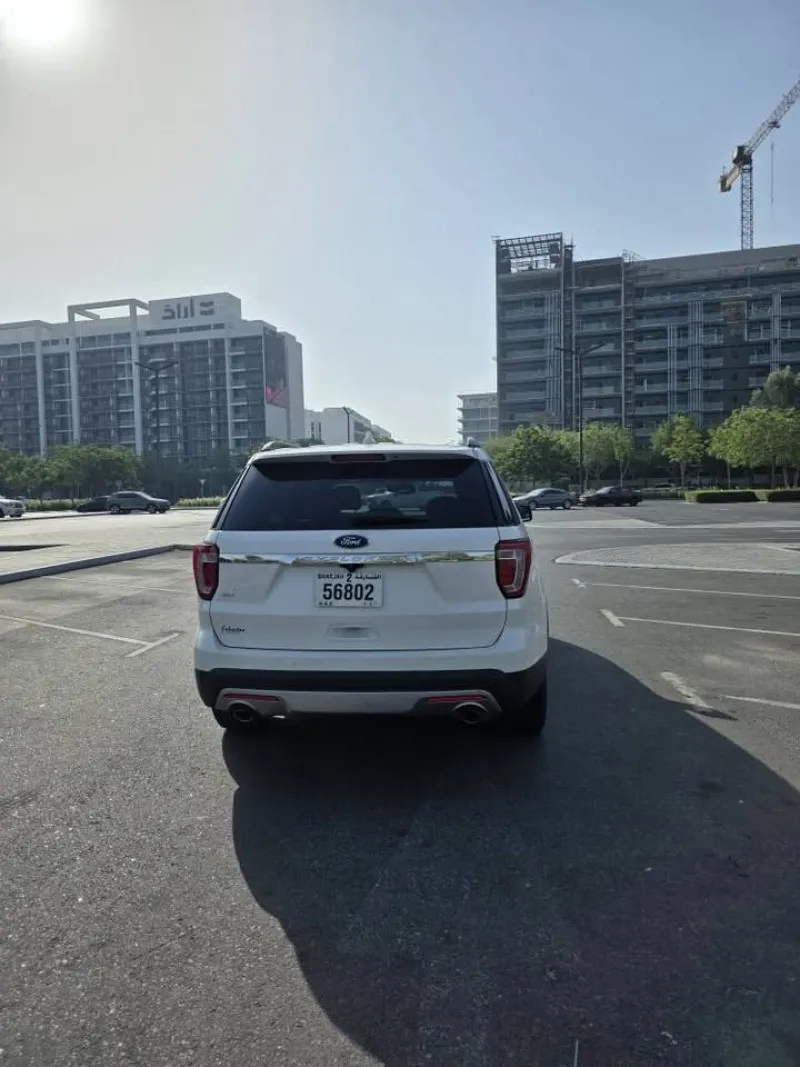 2017 Ford Explorer in Dubai
