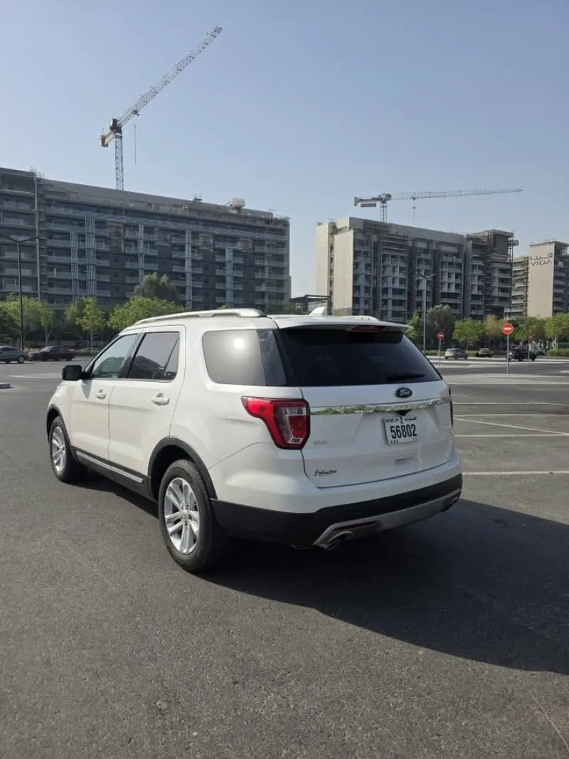 2017 Ford Explorer in Dubai