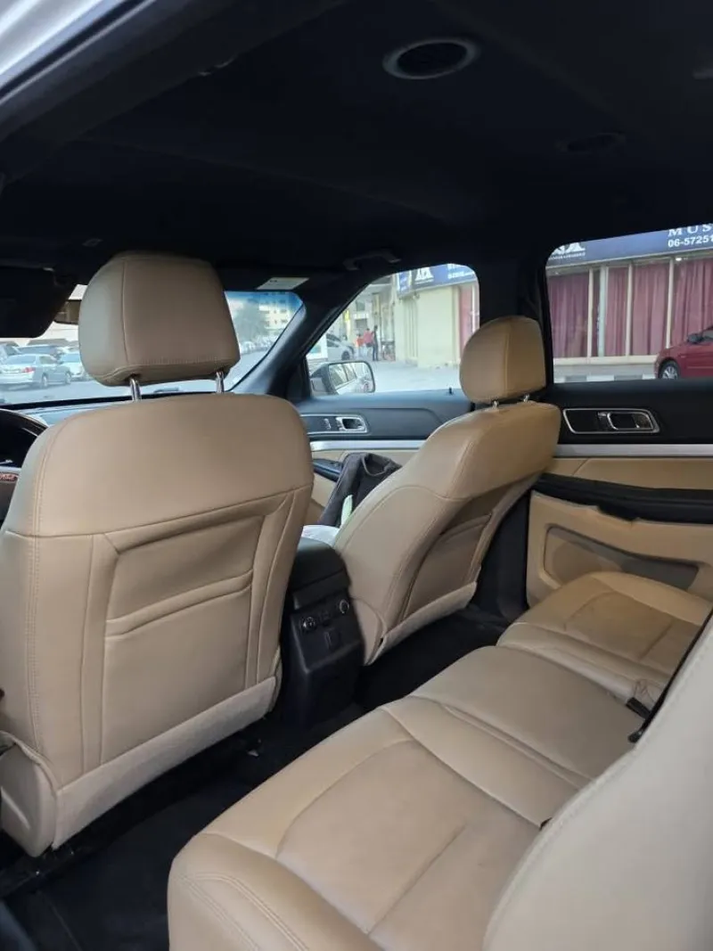 2017 Ford Explorer in Dubai