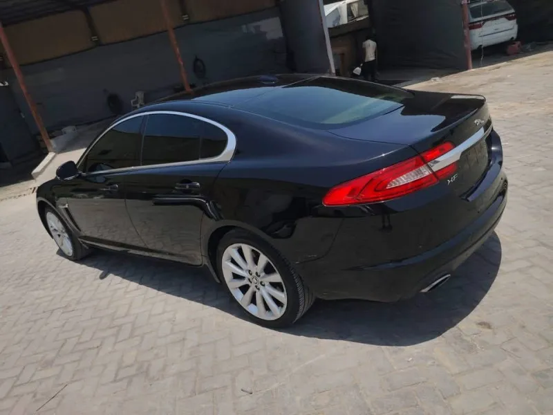 2013 Jaguar XF in Dubai