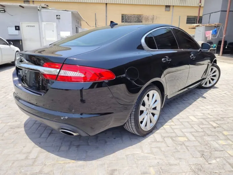 2013 Jaguar XF in Dubai